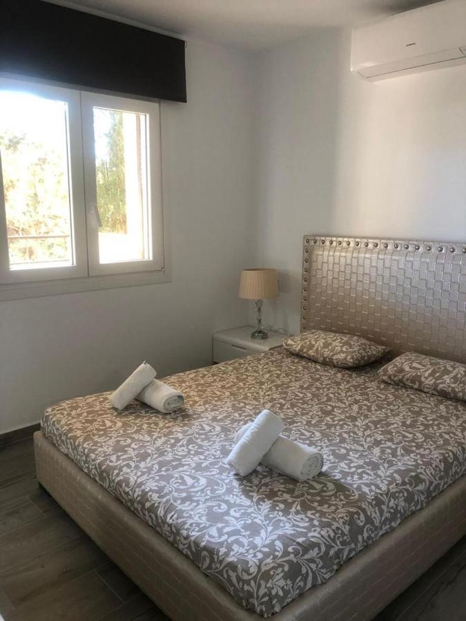 Apartamentos Los Pinos Кала Мурада Екстериор снимка
